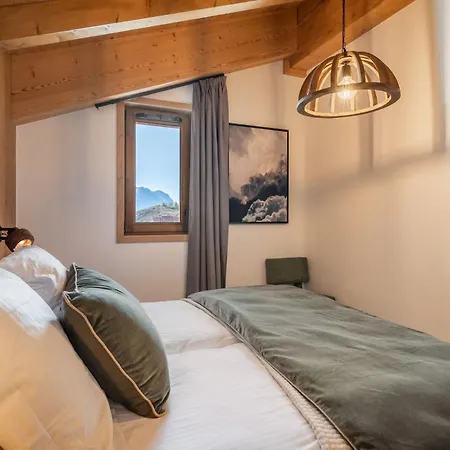 Altamira Alpe D'huez - By Emerald